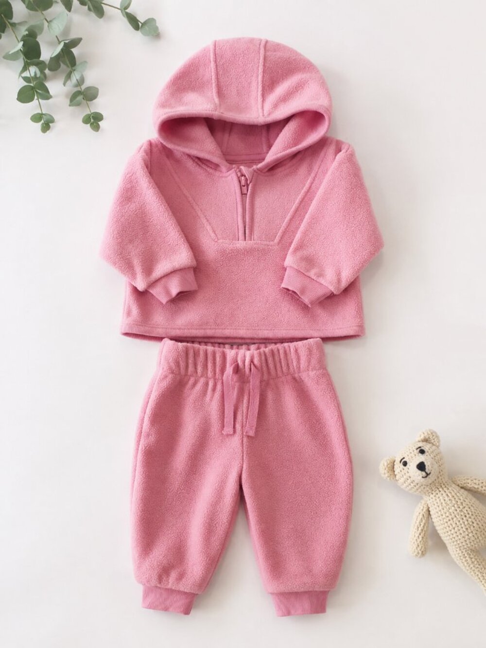 Primark Baby Girl Pink Fleece Hoodie & Joggers Set – 0-3 Months